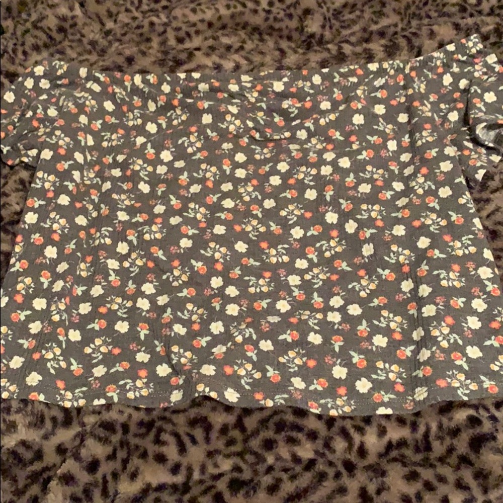 Floral off the shoulder crop top